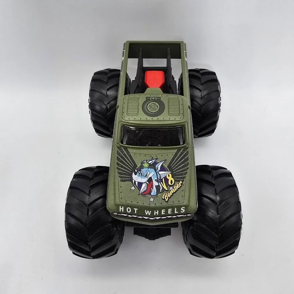 V8 Bomber, Large, Hot Wheels, Monster Jam, Monster Truck 1:24 Scale